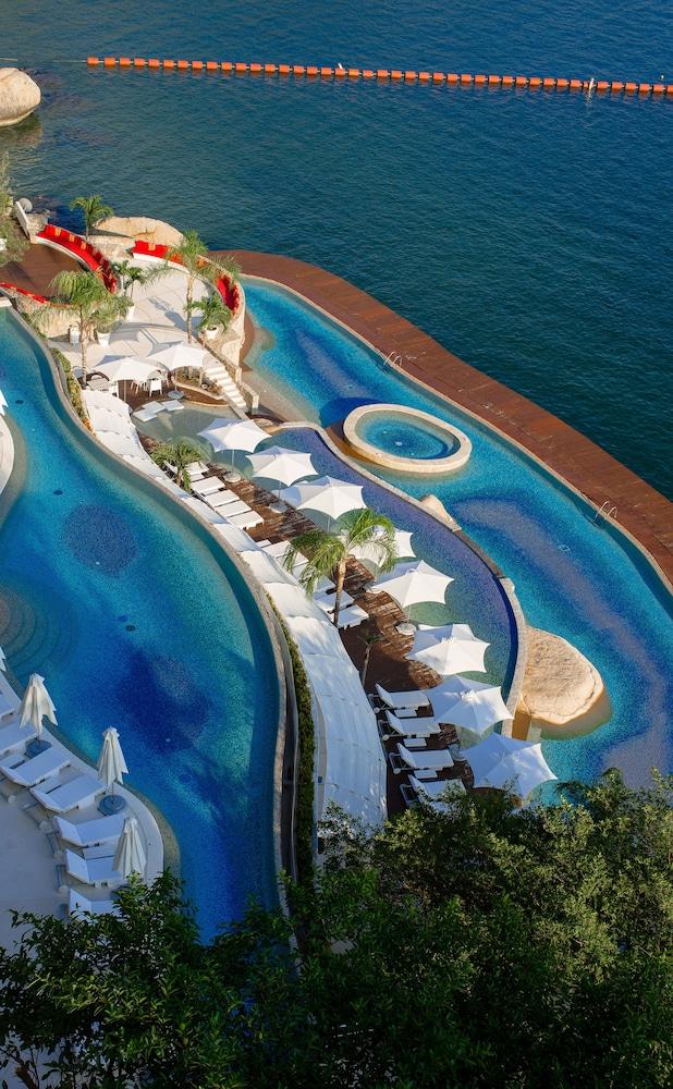 B Pichilingue & Club Apartahotel 5*