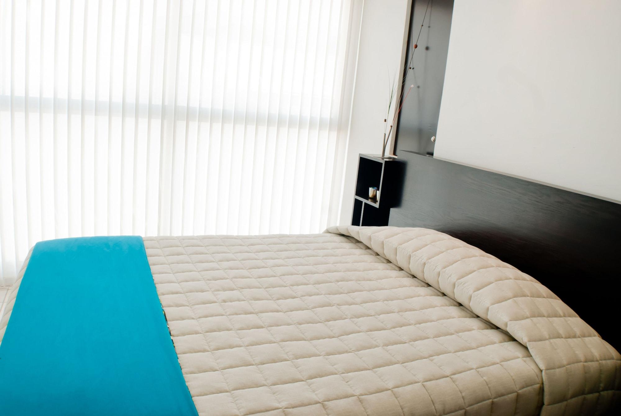 Ramada By Wyndham & 4*