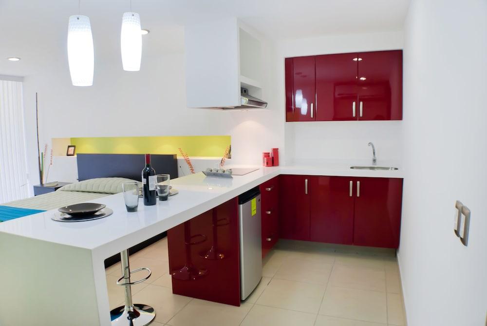 Ramada By Wyndham & Acapulco