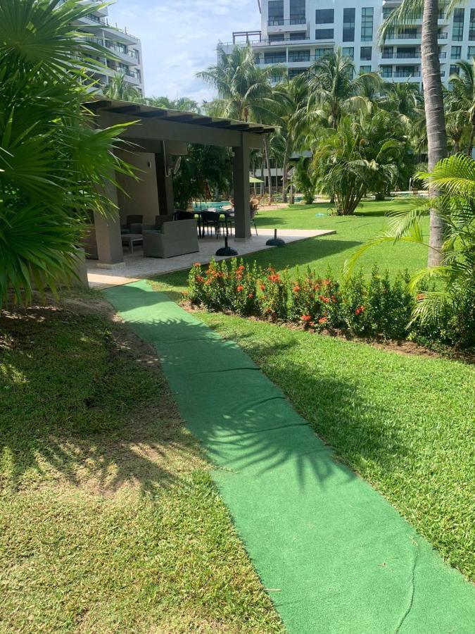 Apartamento La Isla Residences Grand Cayman