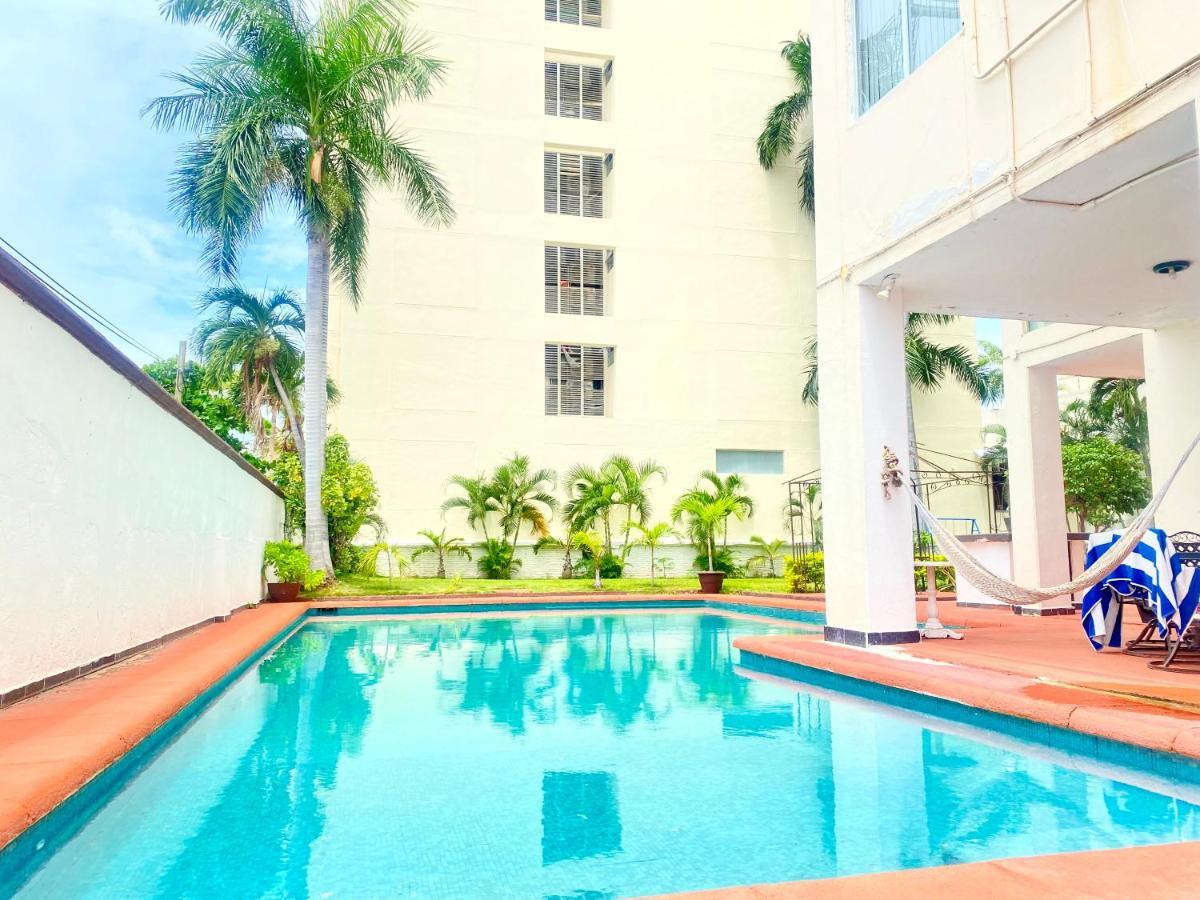 Best Location Steps From The Beach Acapulco