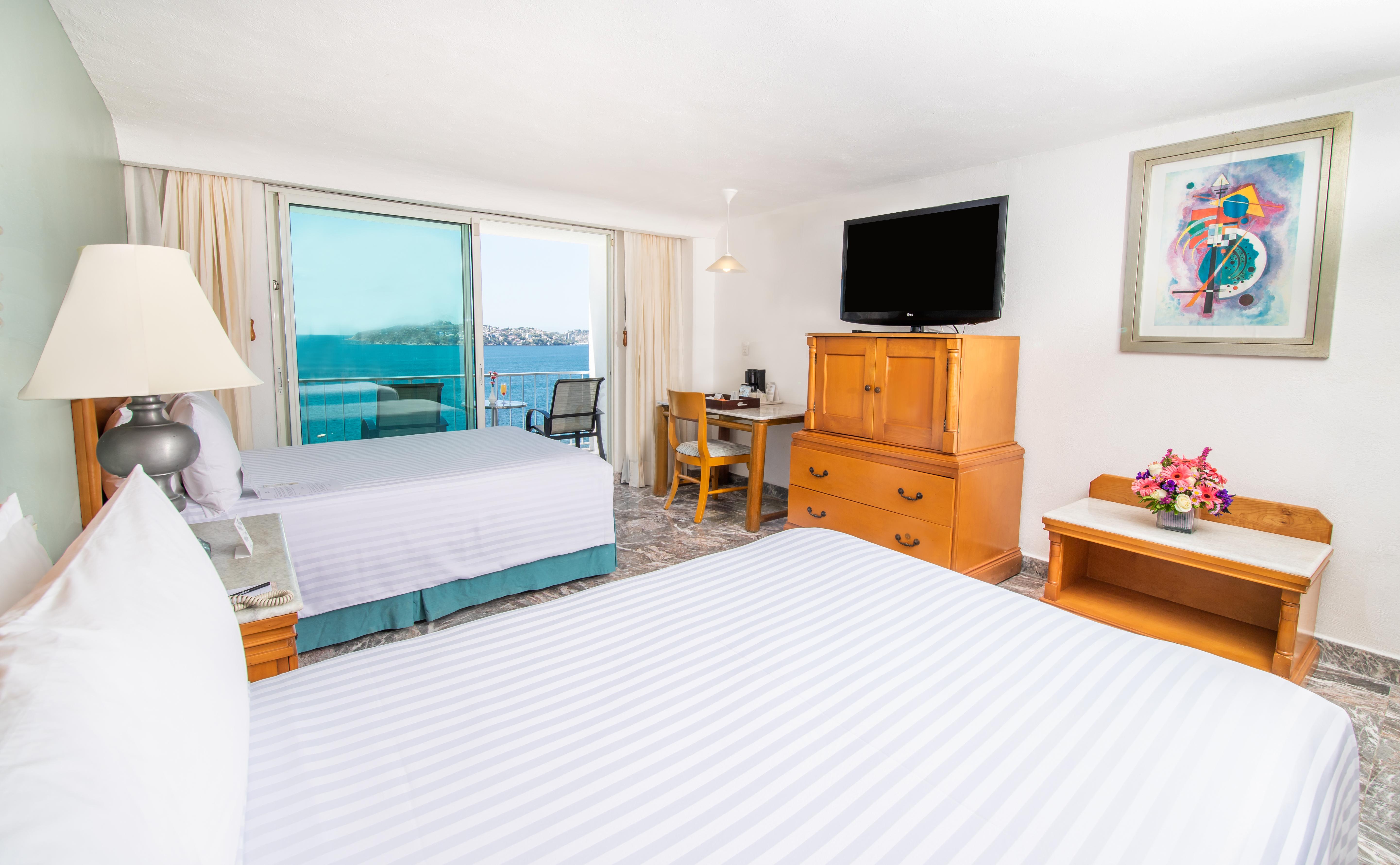 Hotel Emporio 5*