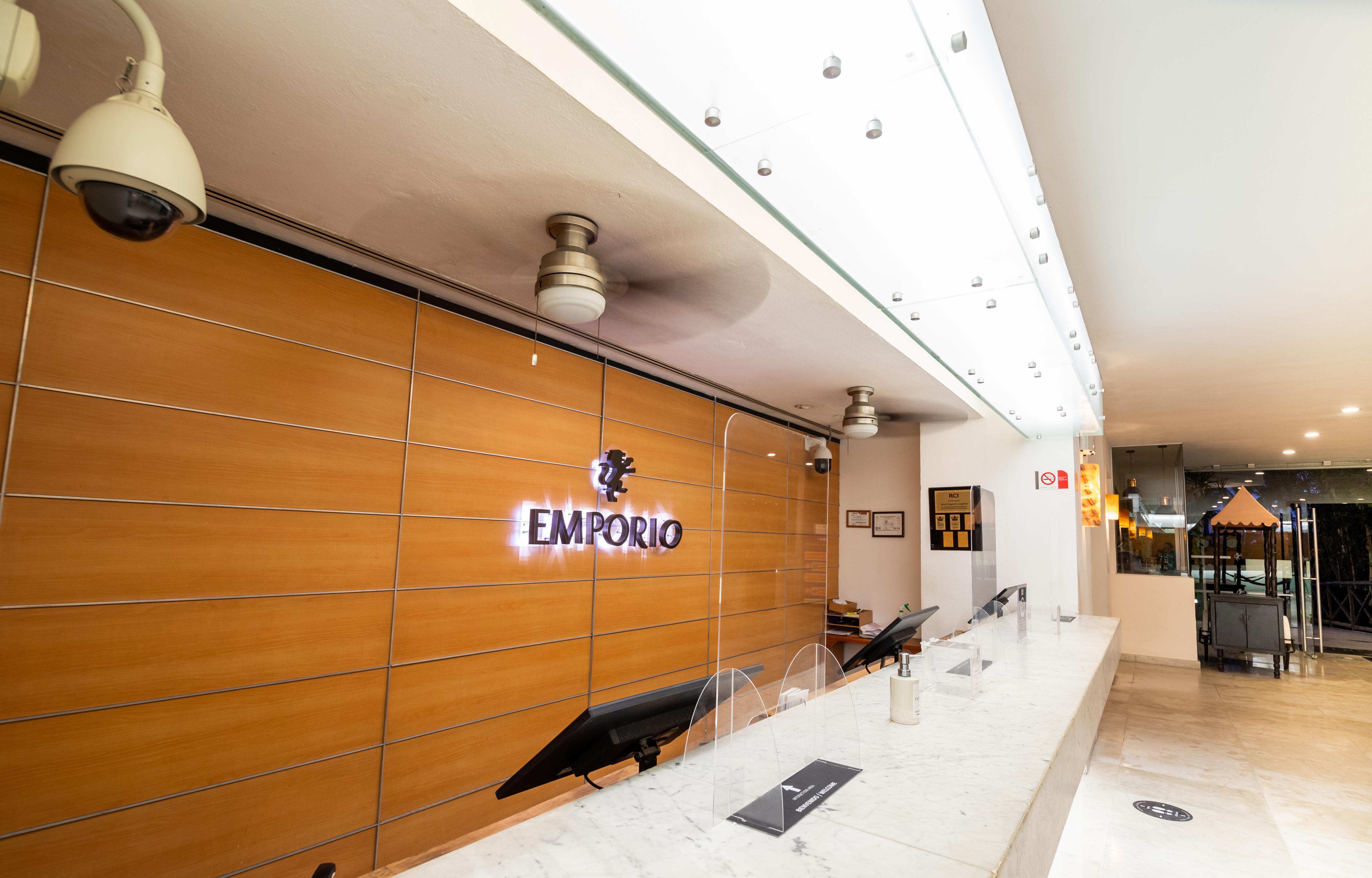 Hotel Emporio 5*