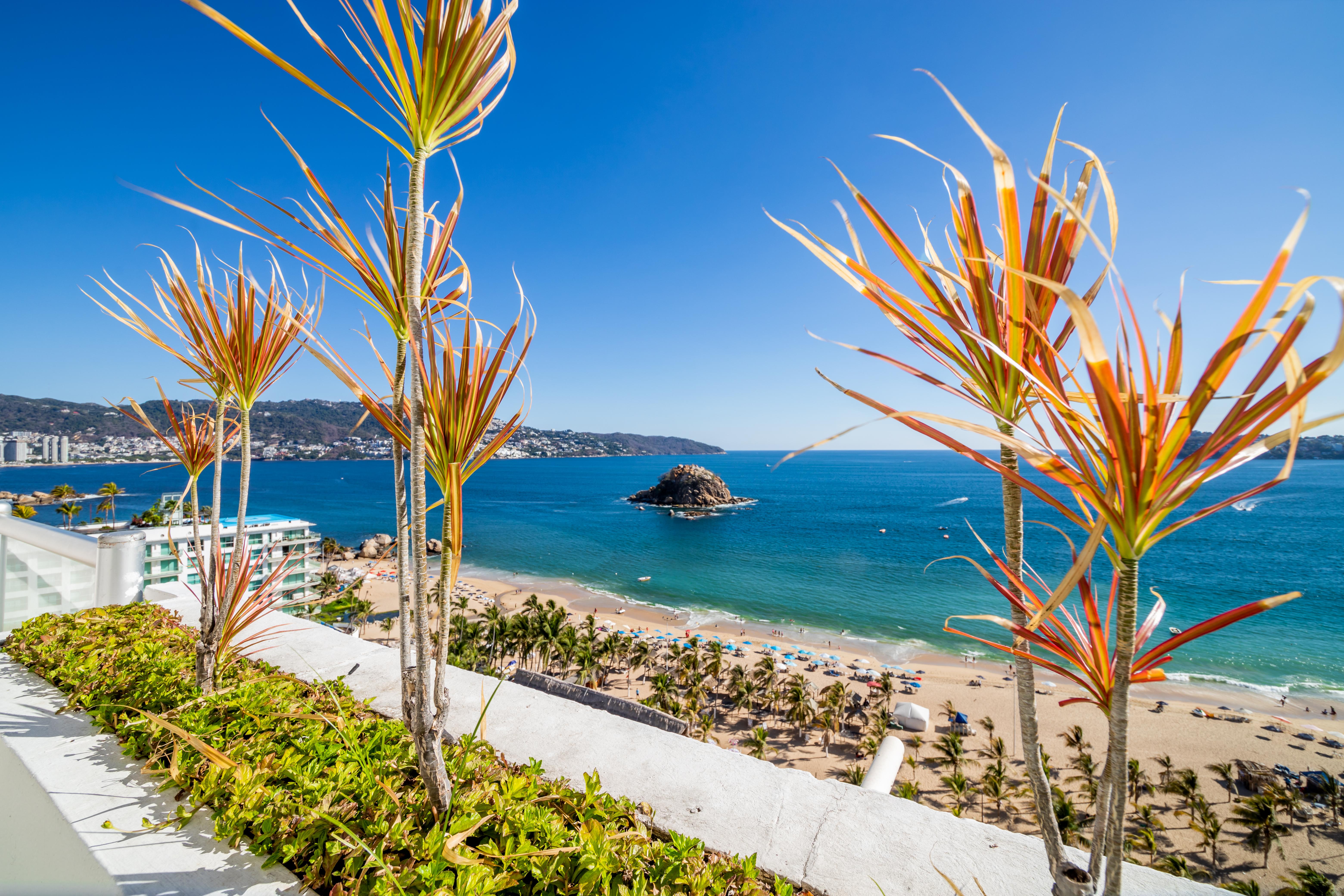 Emporio Acapulco