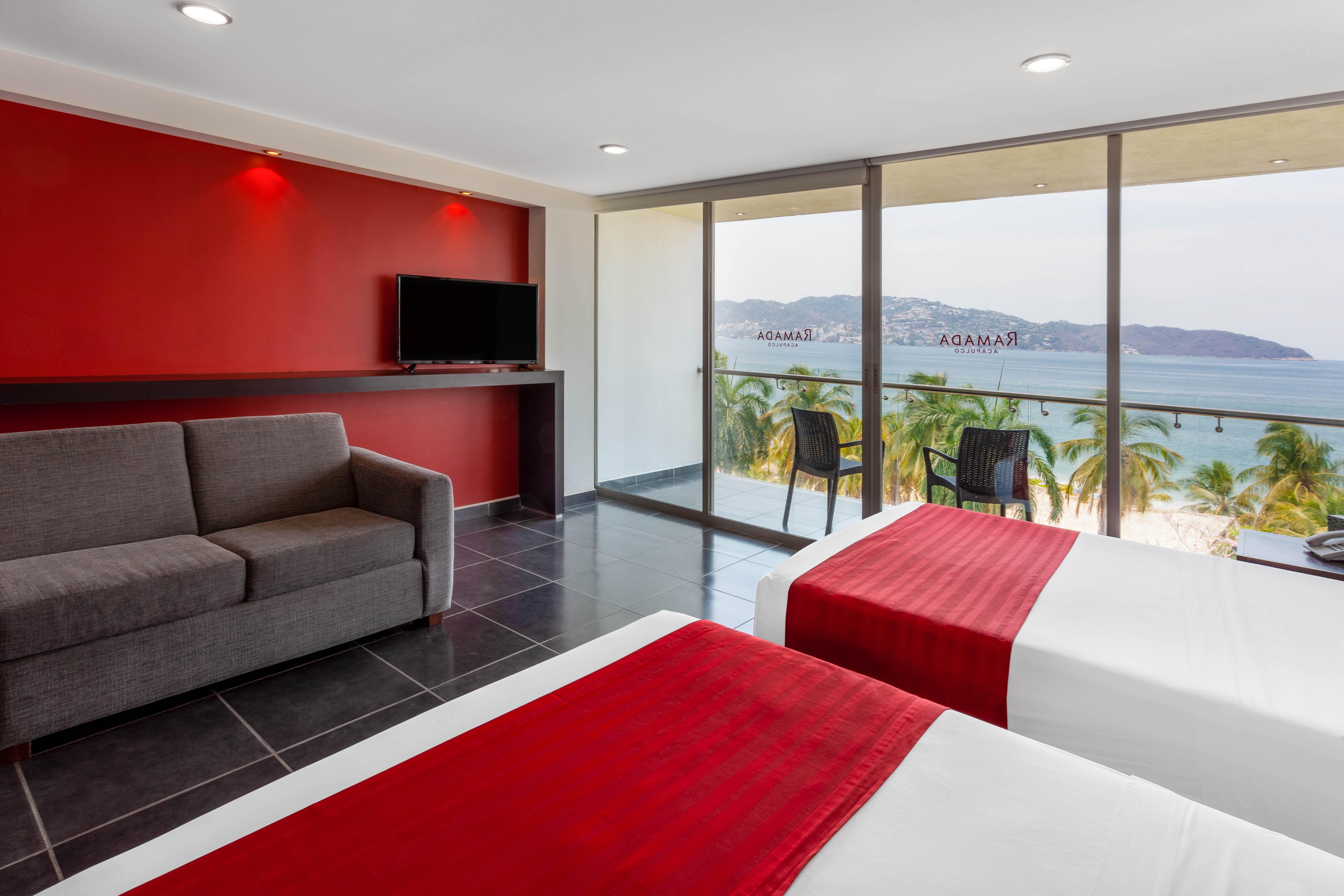 Hotel Ramada By Wyndham &