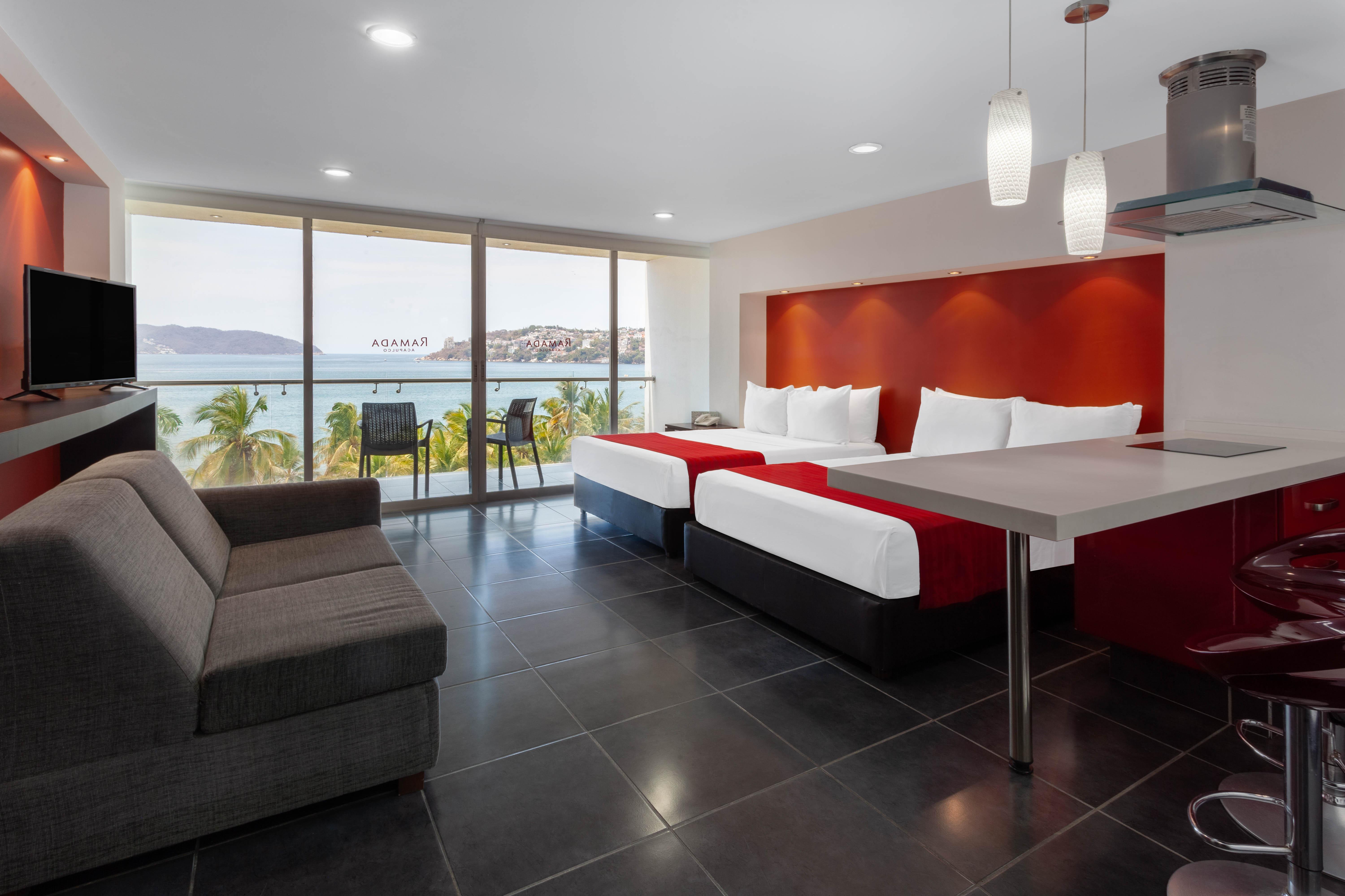 Hotel Ramada By Wyndham &