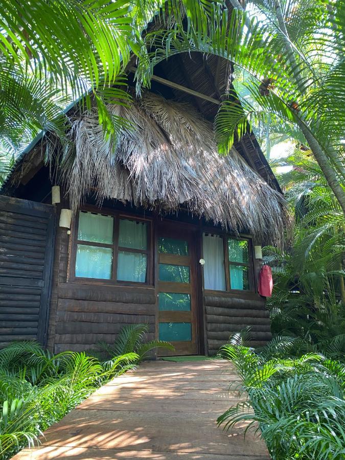 Chalet Jardín Secreto Centro Holístico *