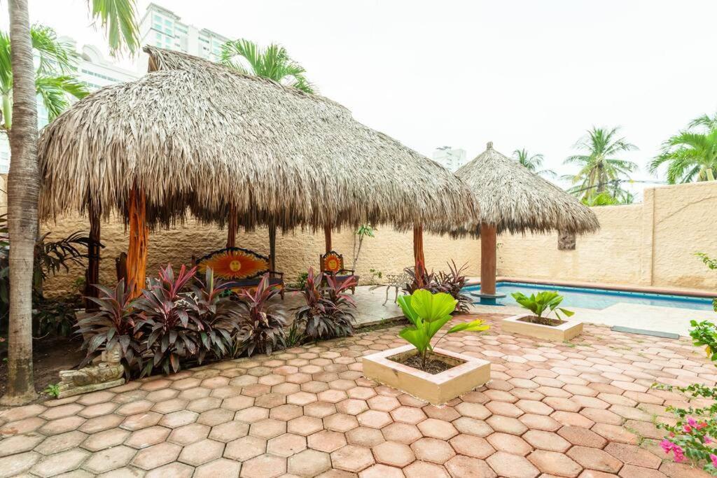 Casa Rizzo, A Unos Pasos De Playa Diamante Сasa de vacaciones