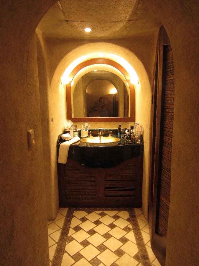 Beautiful Fully Restored After Otis In Diamante Apartamento