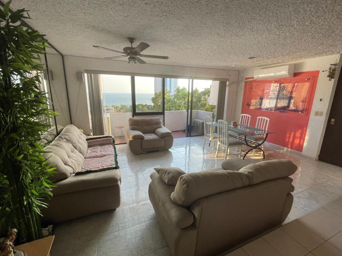 Roca Sola, Departamento Privado Con Vista Al Mar, Alberca, Terraza Y Aire Acondicionado *