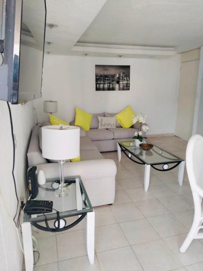 Apartamento Condominio Frente Al Mar *