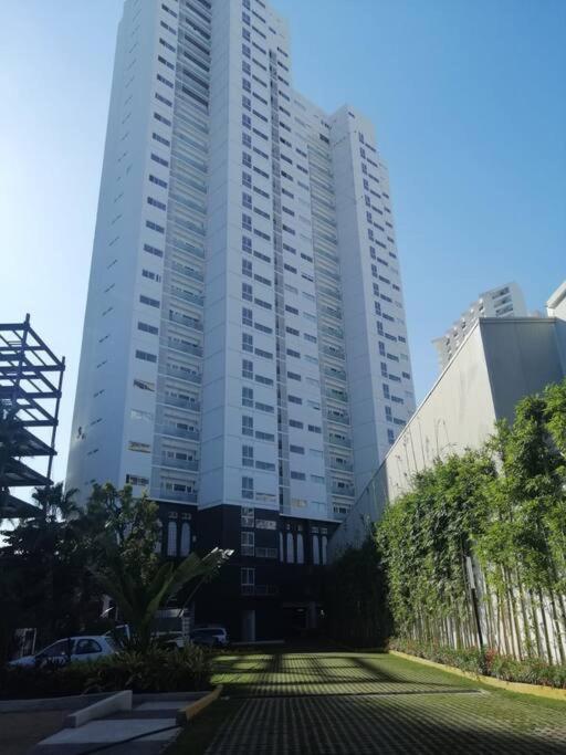 Departamento Frente A La Bahia Apartment *