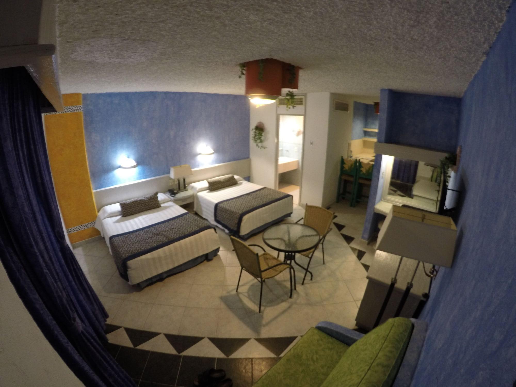 Club Del Sol By Ng 3*