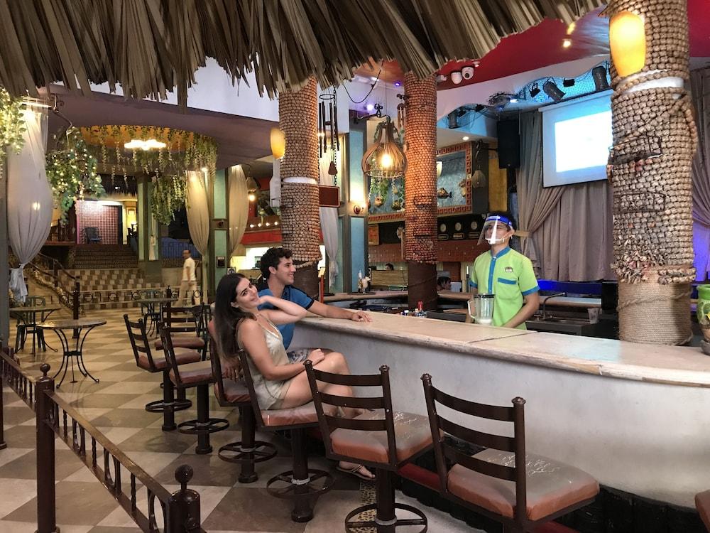 Club Del Sol By Ng 3*