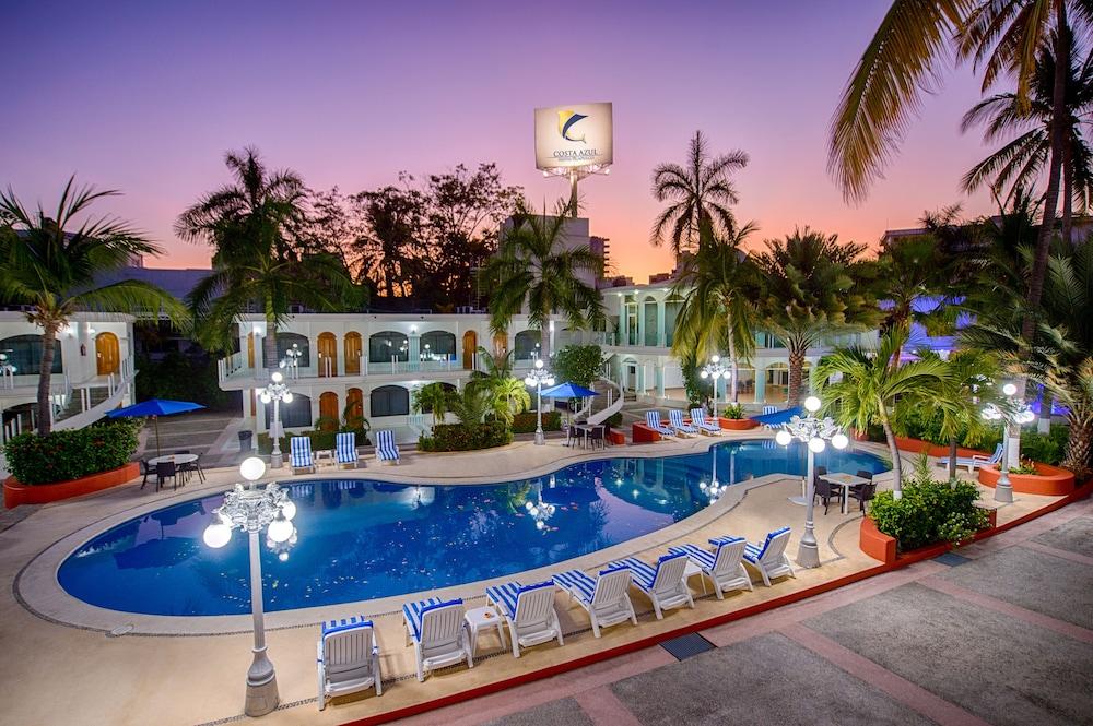 Costa Azul Hotel 3*