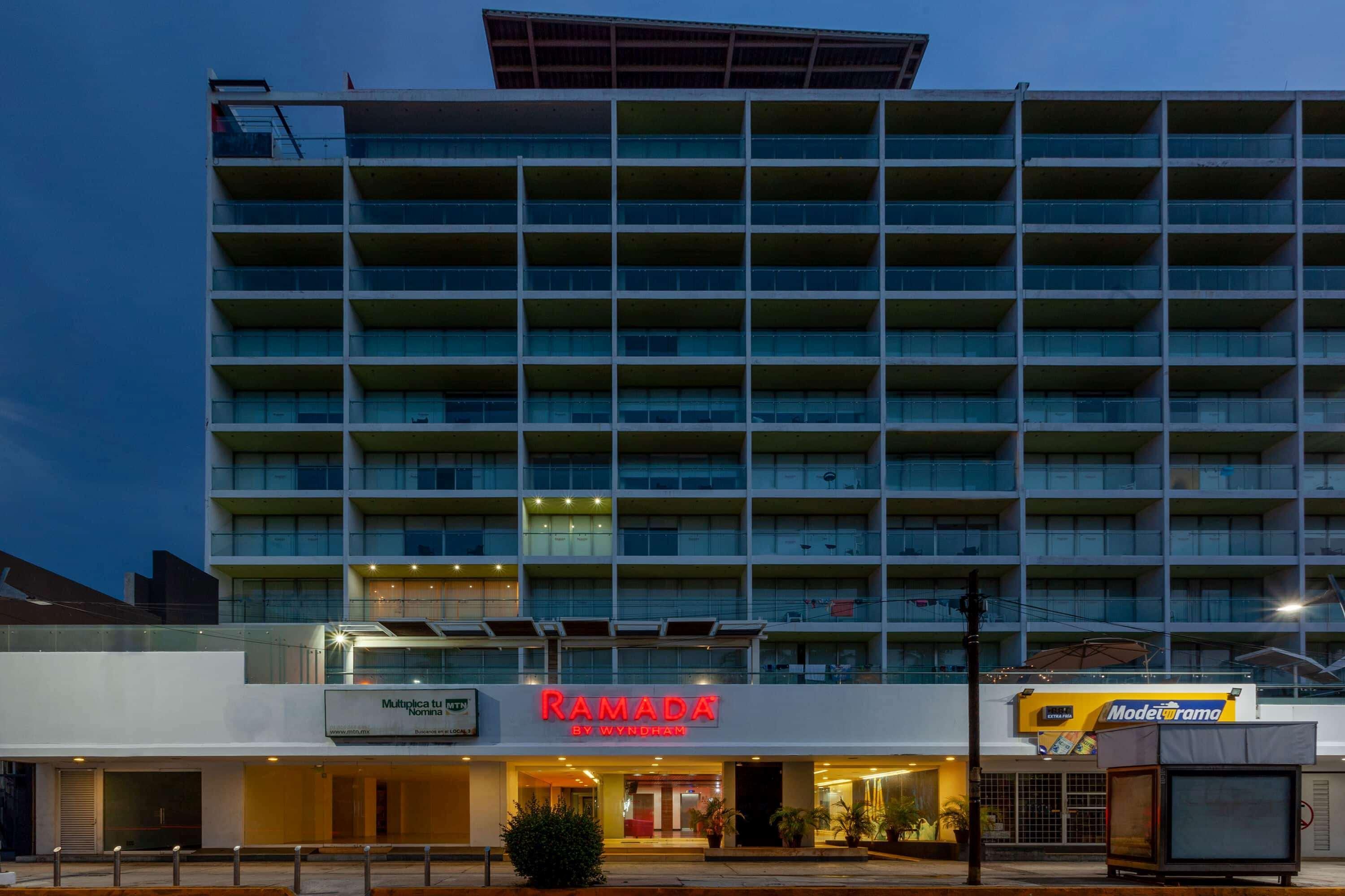 Hotel Ramada By Wyndham & Acapulco