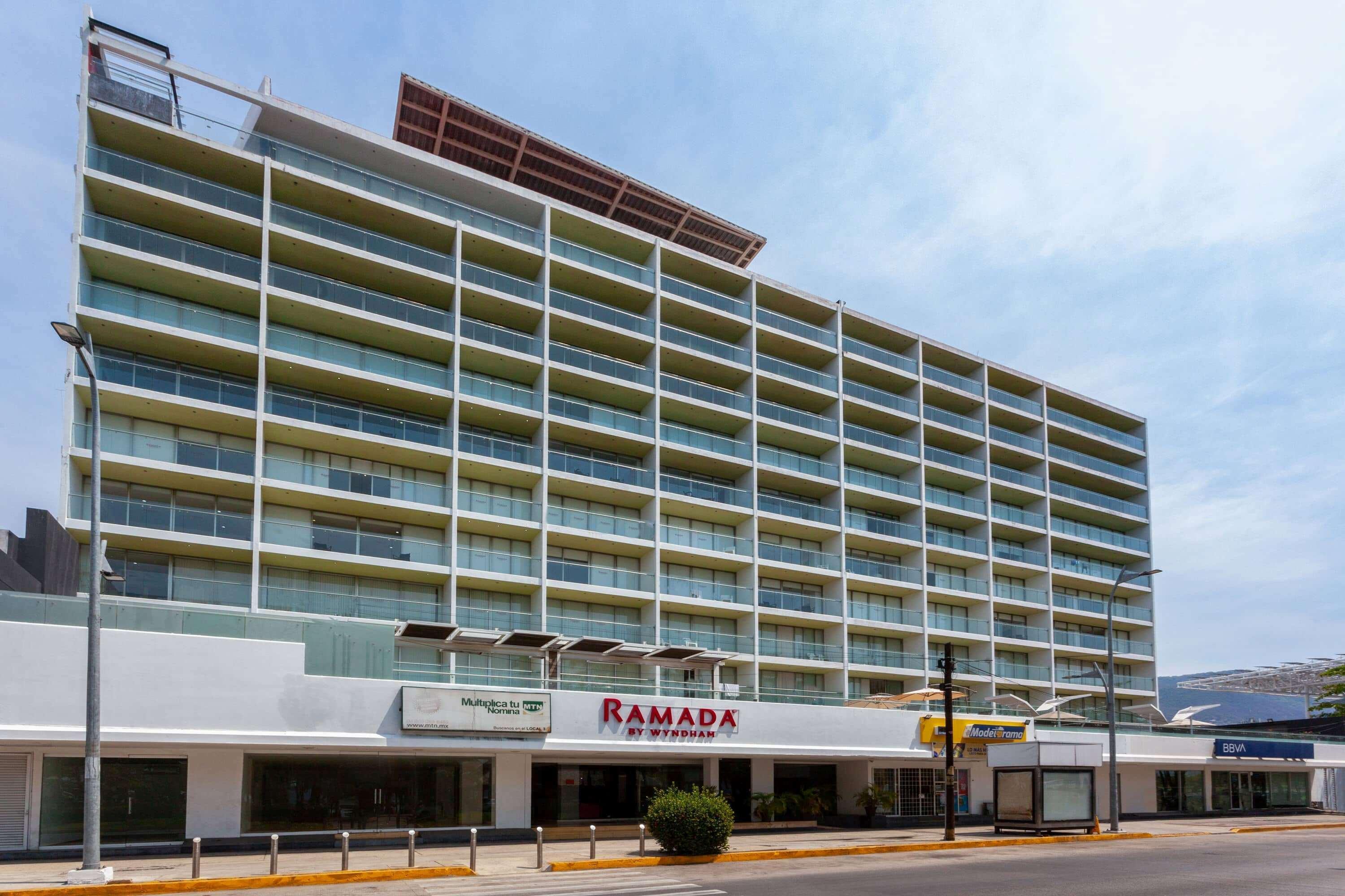 Hotel Ramada By Wyndham & Acapulco
