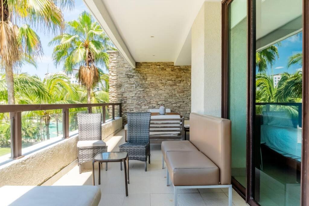 Exquisite Retreat In La Isla *