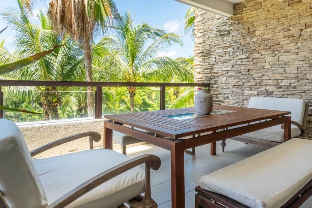 Exquisite Retreat In La Isla