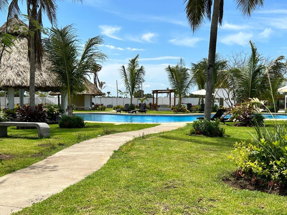 New Modern Diamante House Getaway With Pool View And Club