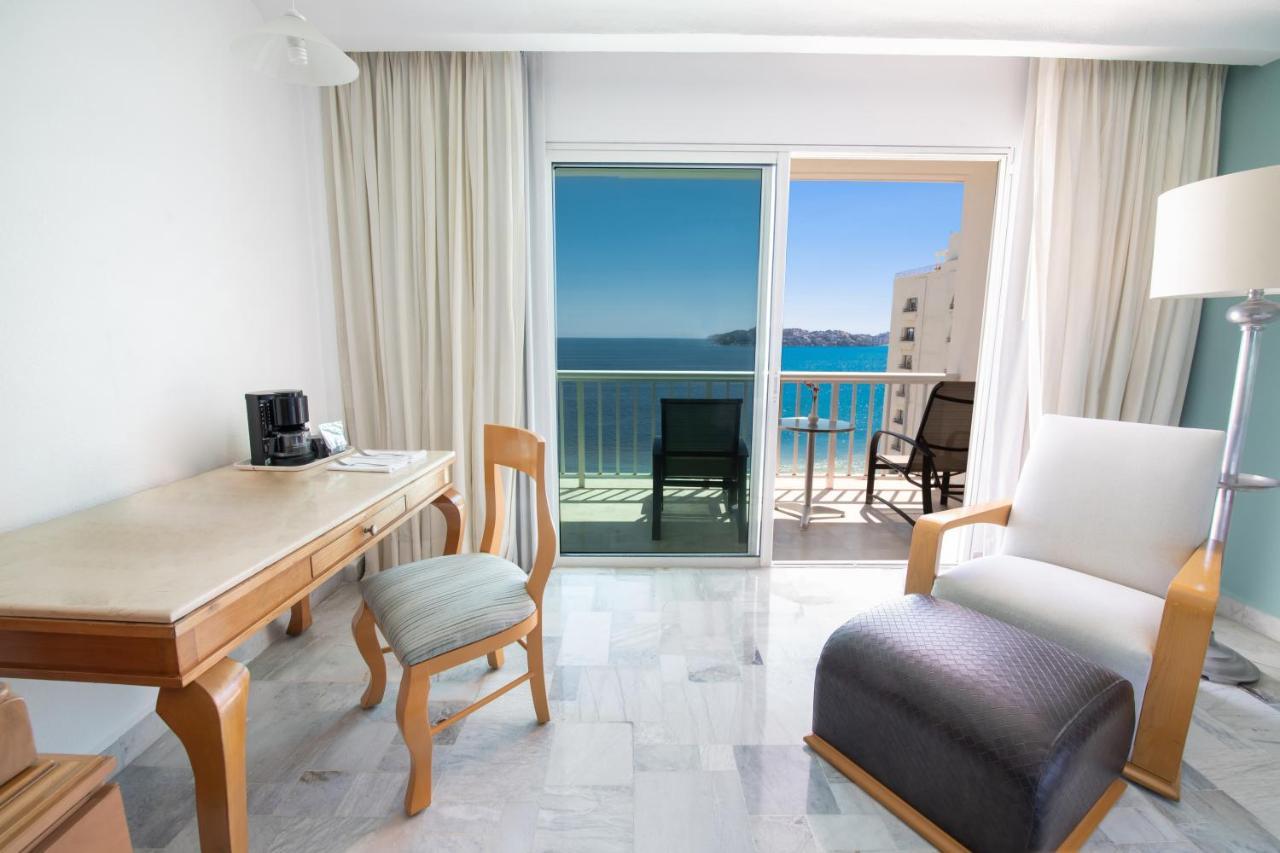 Emporio Hotel