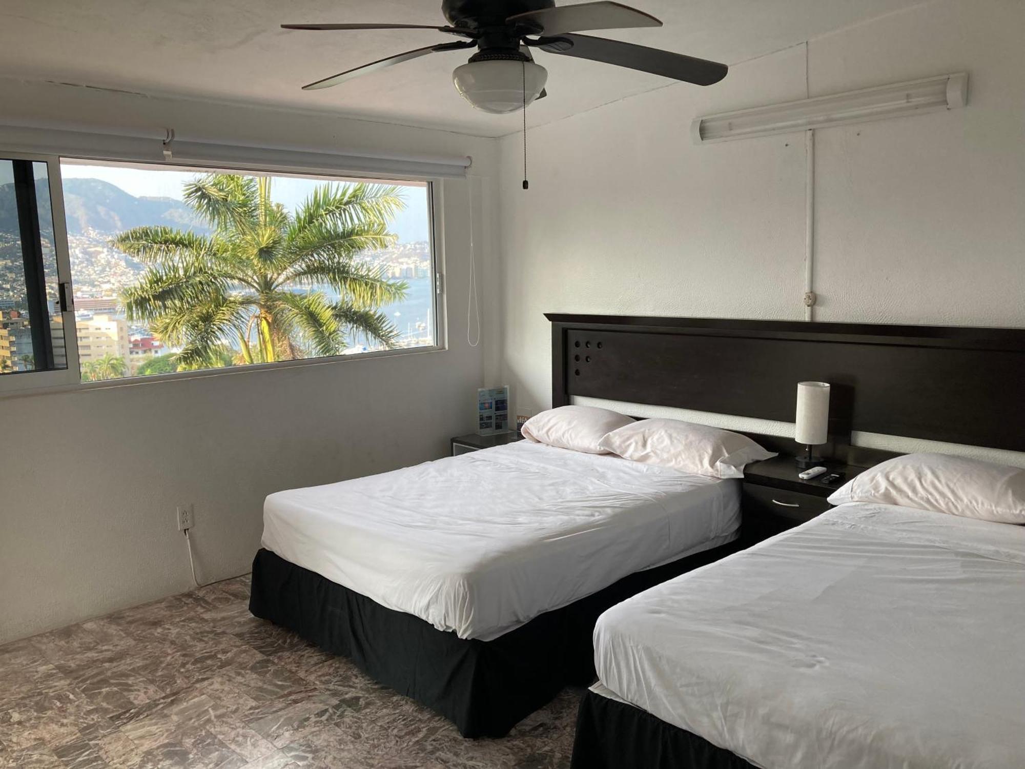 Pensión Casa Breizh Acapulco