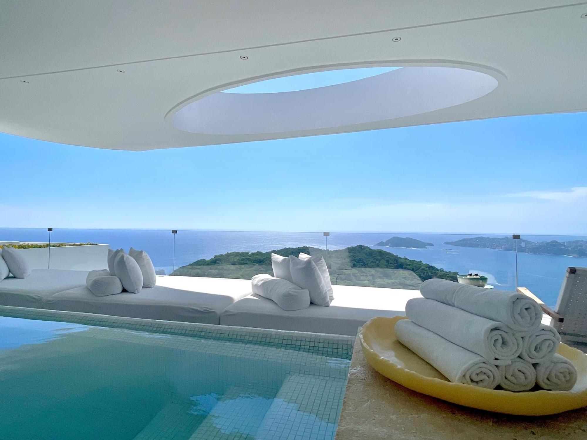 Encanto Hotel Acapulco