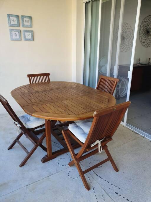 Apartamento Departamento De Lujo. Seguridad 24. Playa A Pasos. Acapulco