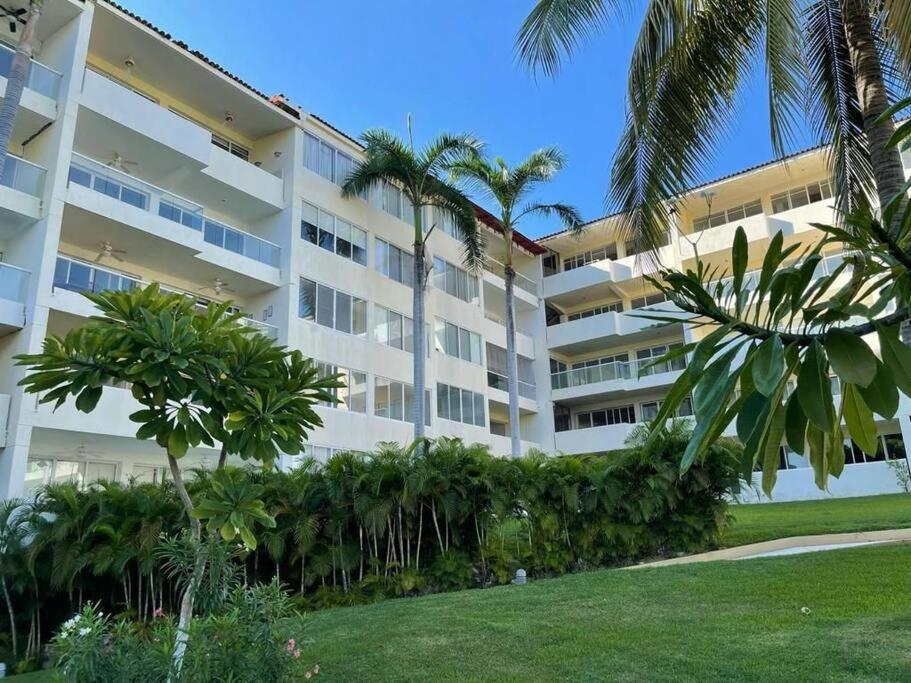 Apartamento Departamento De Lujo. Seguridad 24. Playa A Pasos. *