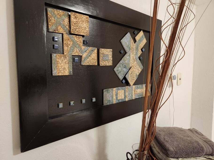 Departamento De Lujo. Seguridad 24. Playa A Pasos. Apartamento Acapulco