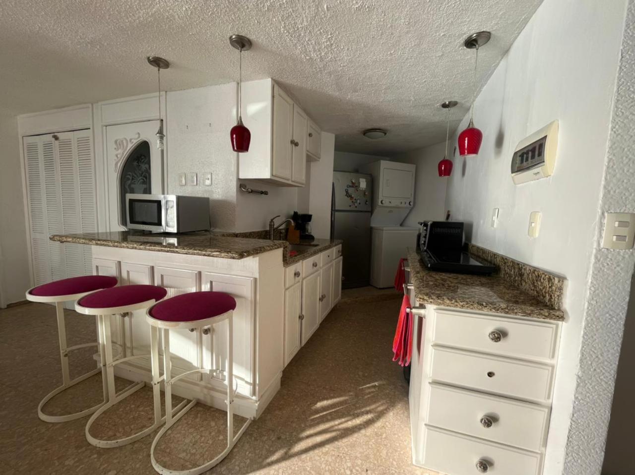 Apartamento 28 Bonito Departamento A Pie De Playa Con Vista A La Bahia En La Palapa *