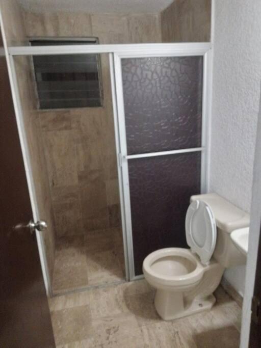 Casa Economica Con Alberca Privada Y 5 Cuartos Сasa de vacaciones *