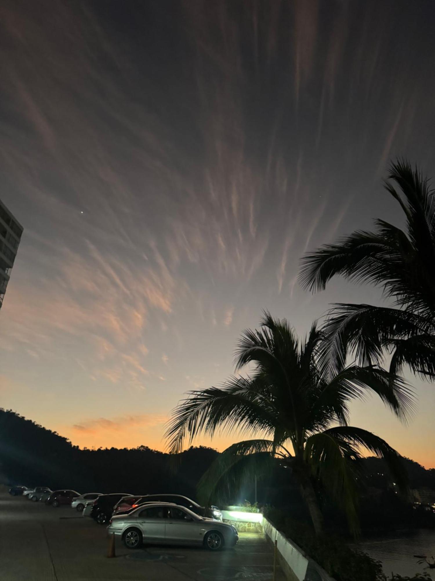 Blue Diamante Acapulco