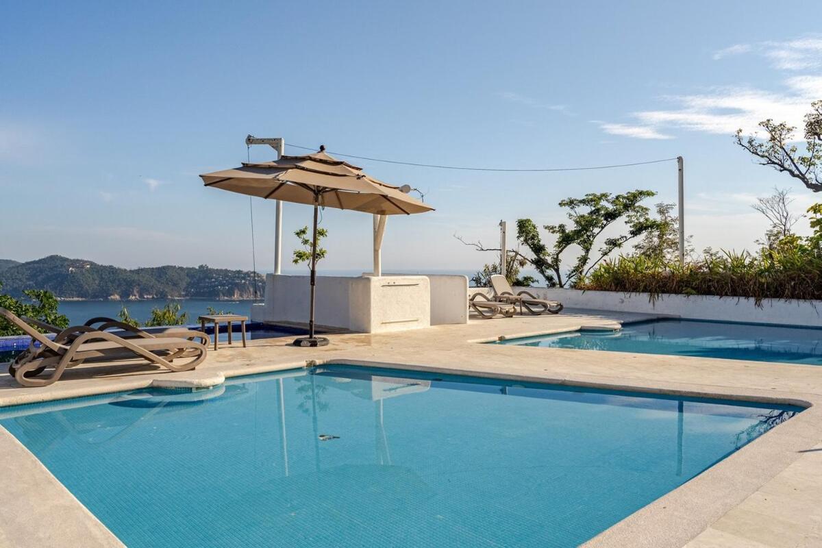 3br In With Pool And Private Club *