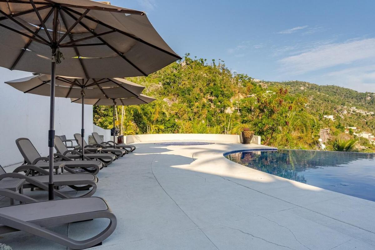 3br In With Pool And Private Club *