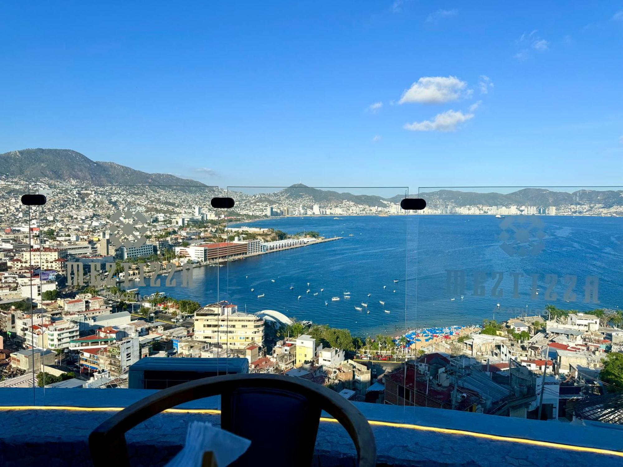 Casablanca Grand, La Mejor Vista De * Acapulco