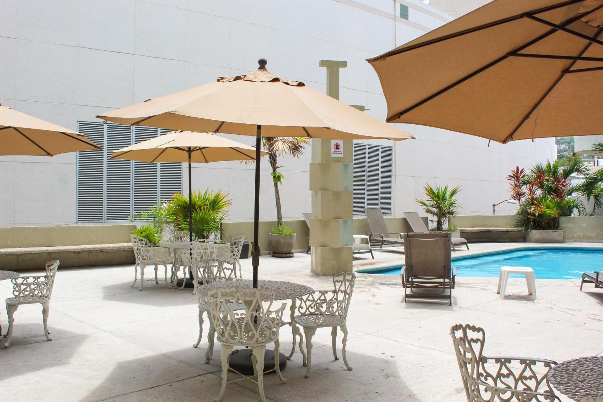 Jazmín Hotel 3*