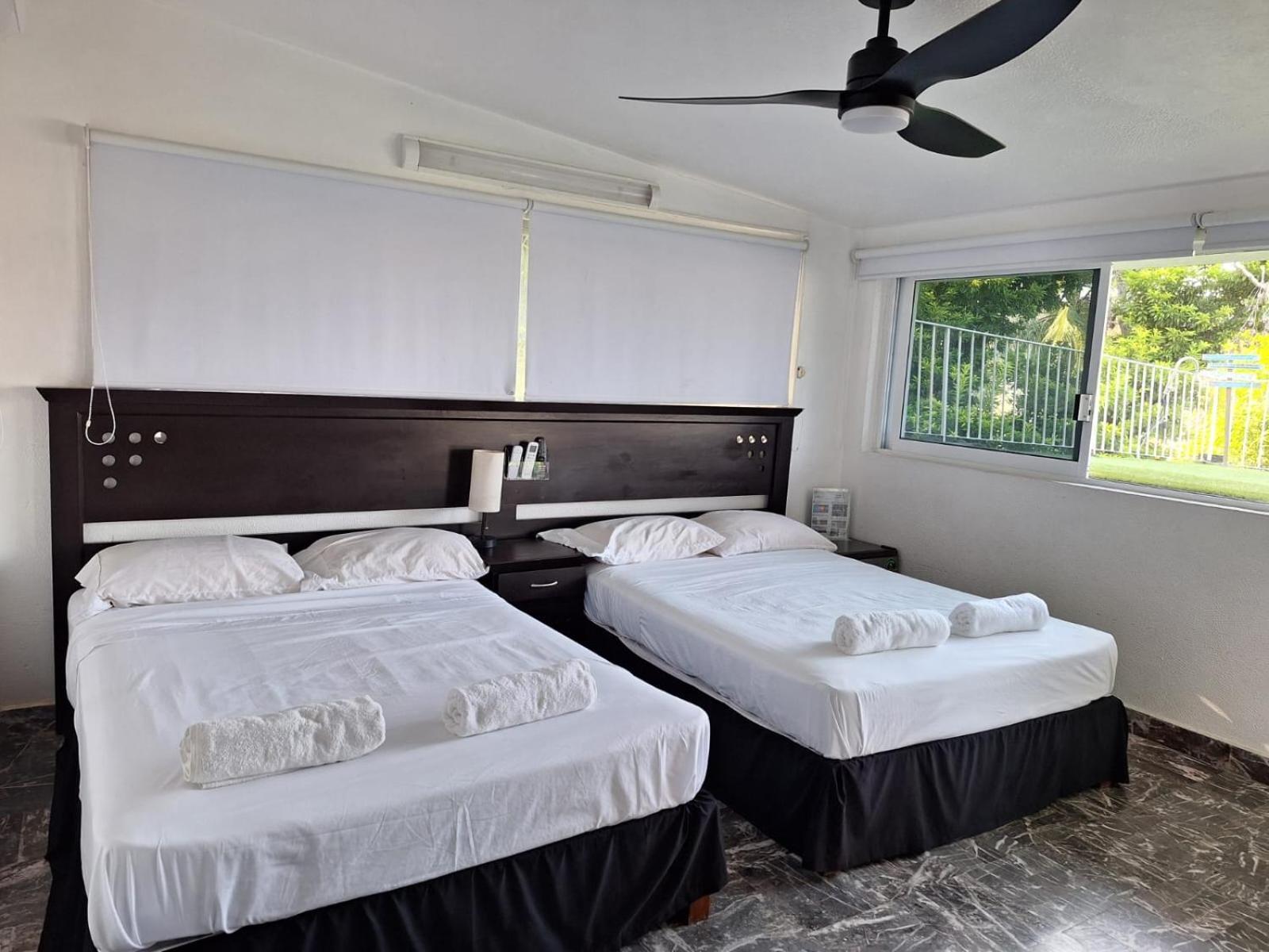 Casa Breizh Pensión Acapulco