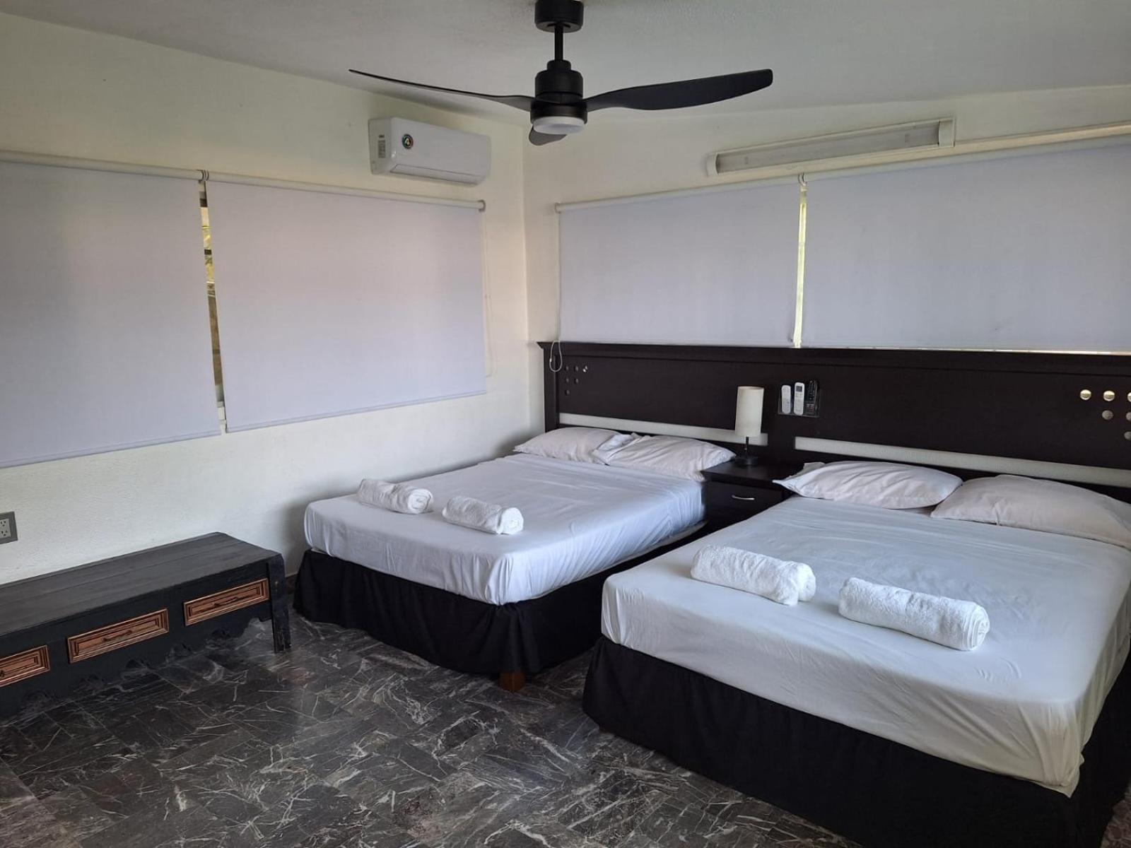 Pensión Casa Breizh Acapulco