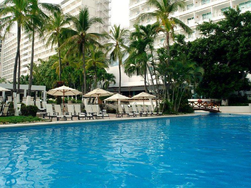 Emporio Hotel 5*