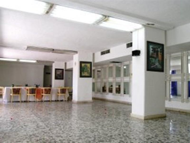 Auto Ritz Hotel 3*
