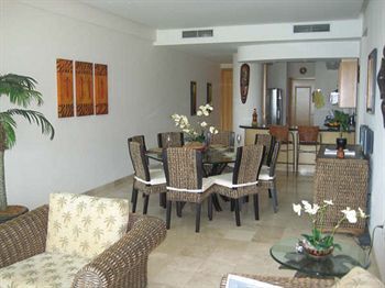 Hotel Tikal Acapulco