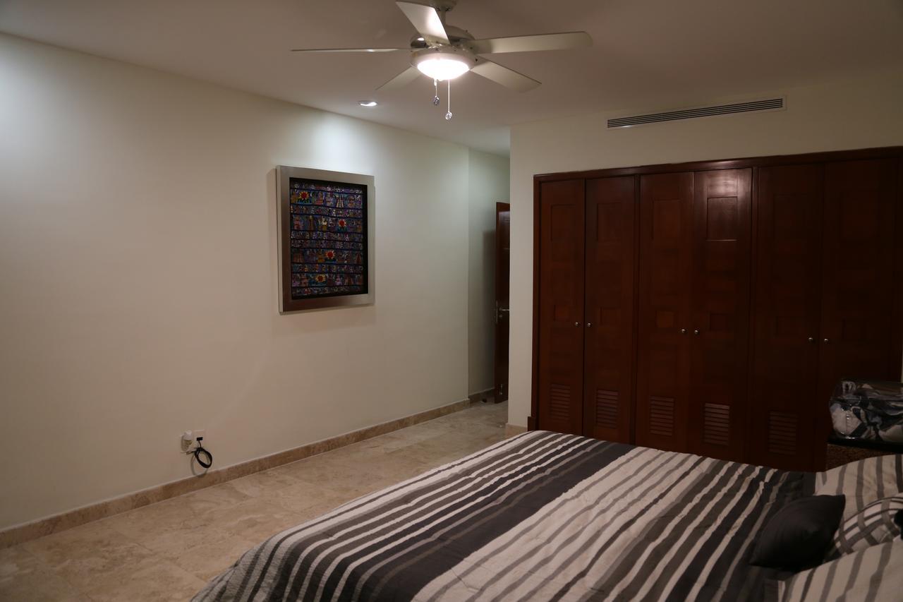 Pichilingue Esmeralda Apartment