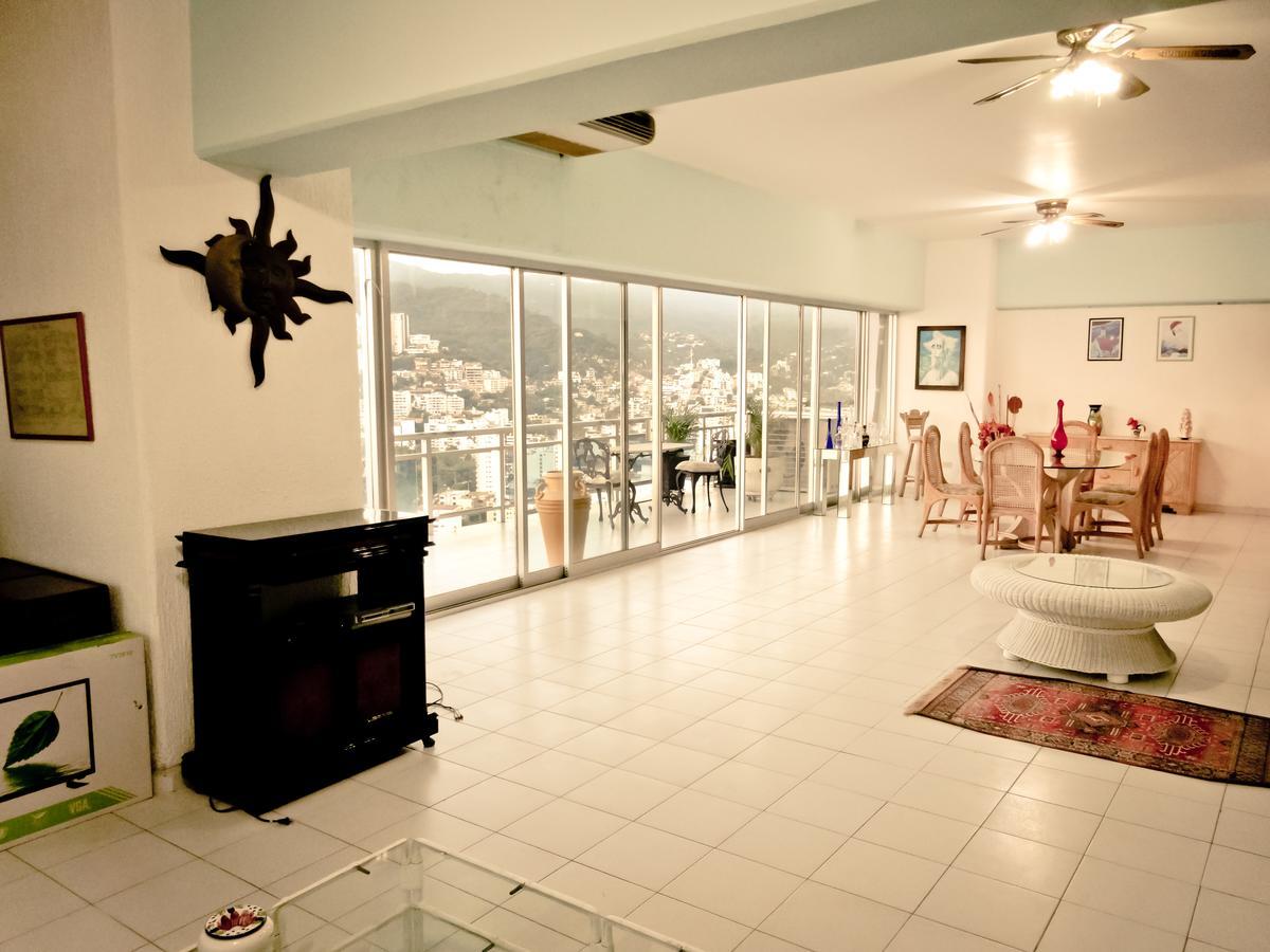 Apartment Oceanic 2000