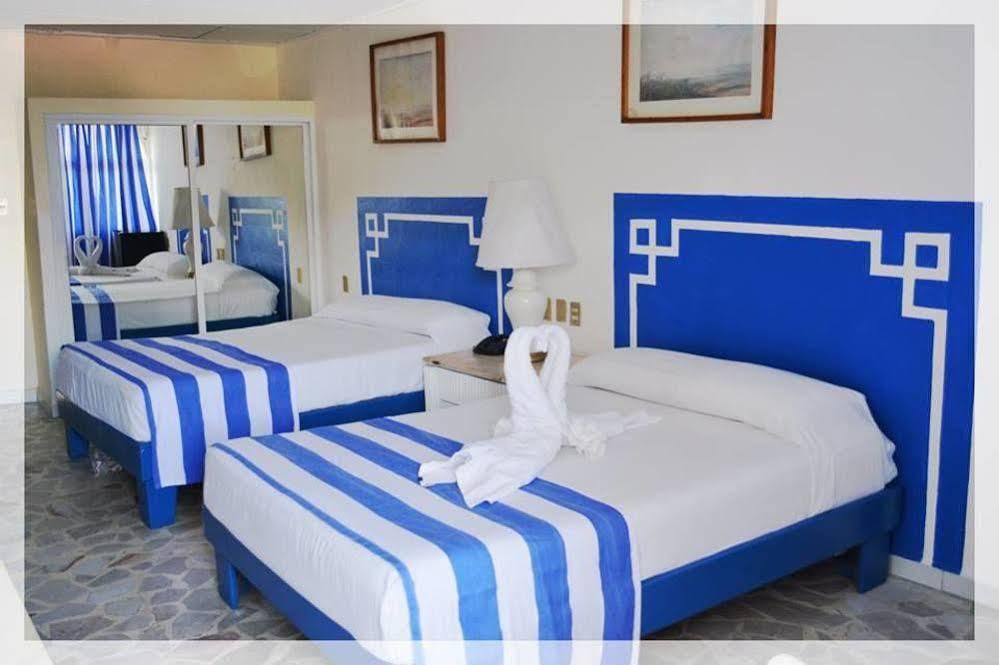 Hotel Acamar 4*
