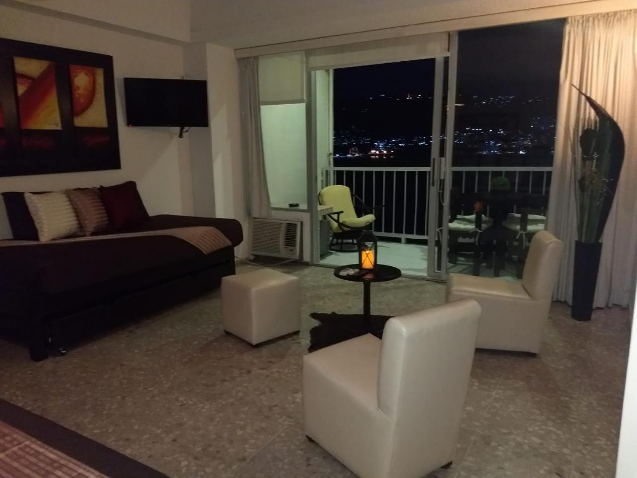 Select Torres Gemelas Apartamento *