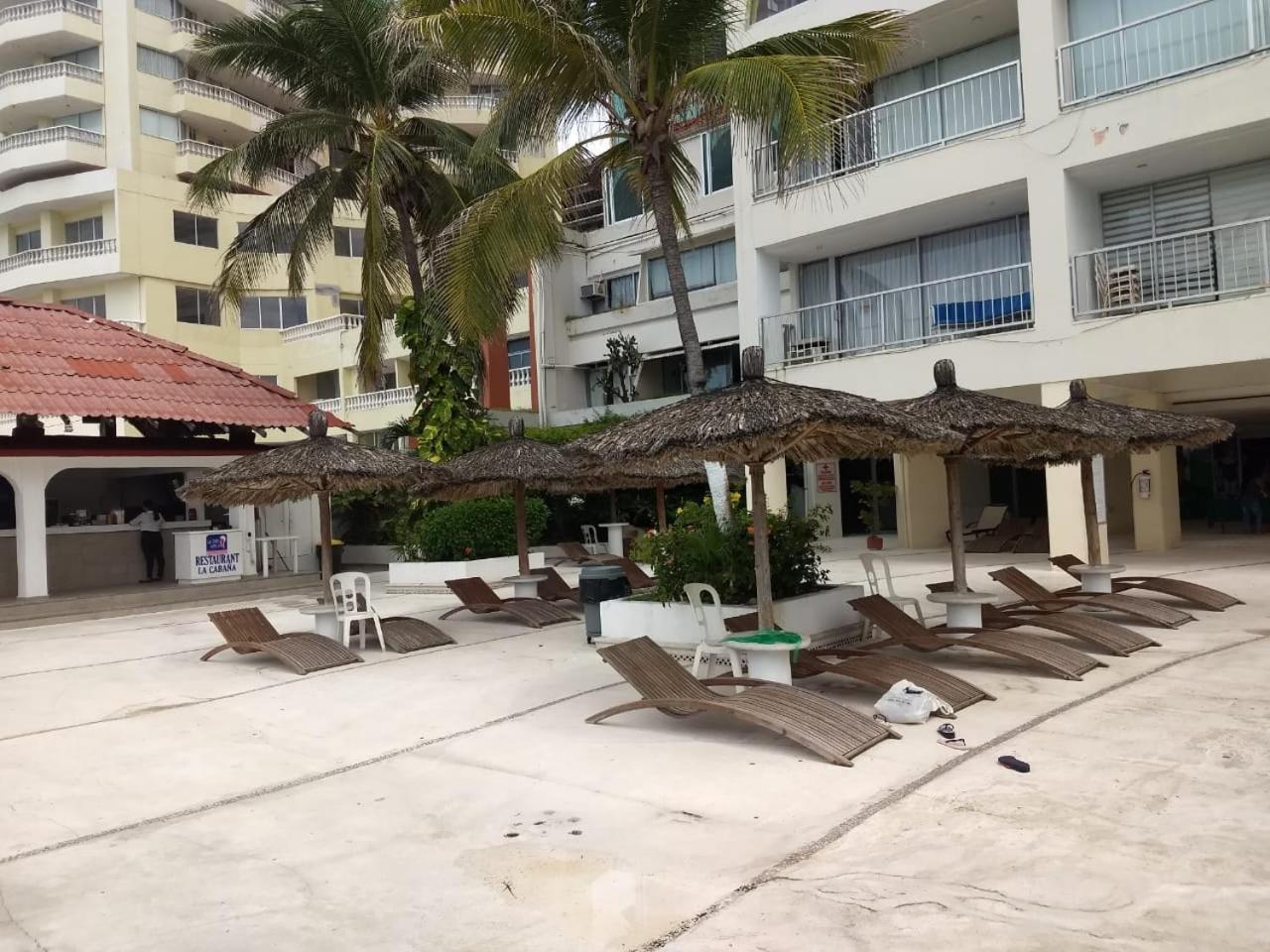 Select Torres Gemelas Acapulco