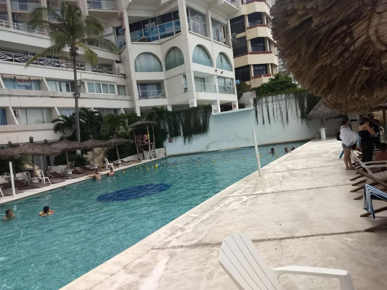 Select Torres Gemelas Apartamento *