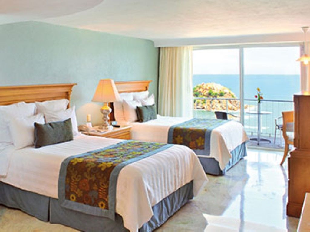 Emporio Hotel 5*