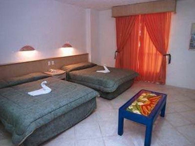 Club Del Sol By Ng 3*